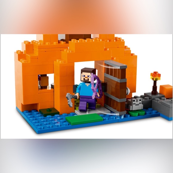 LEGO The Pumpkin Farm #21248 NEW - Picture 3 of 9